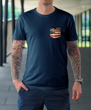 Load image into Gallery viewer, Vintage American Flag T-shirt
